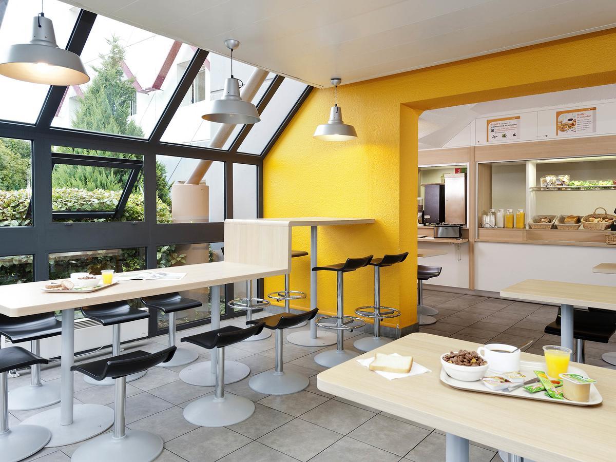 Hotelf1 Saint Brieuc Tregueux Kültér fotó